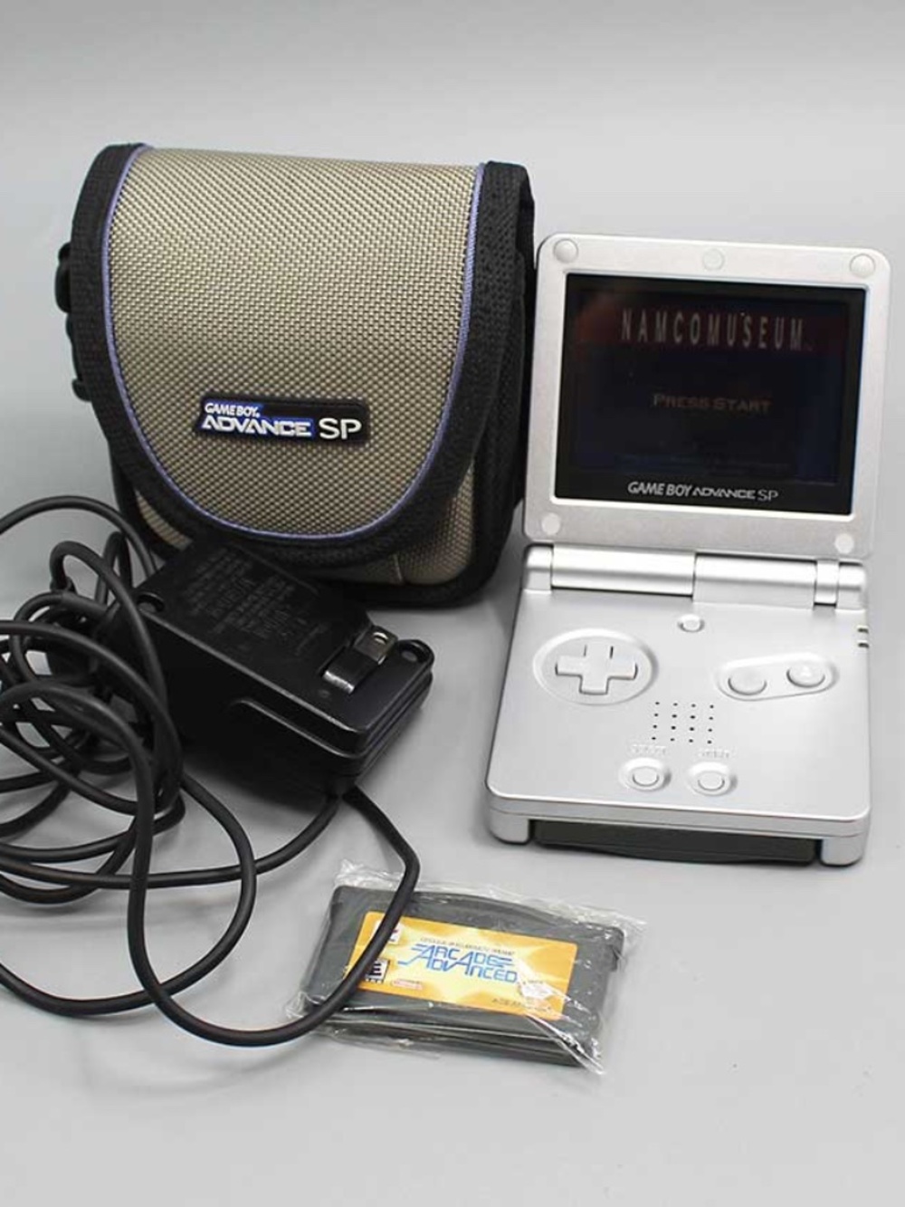 Nintendo Game Boy Advance SP AGS-001 Platinum Silver Console Charger Case Tested